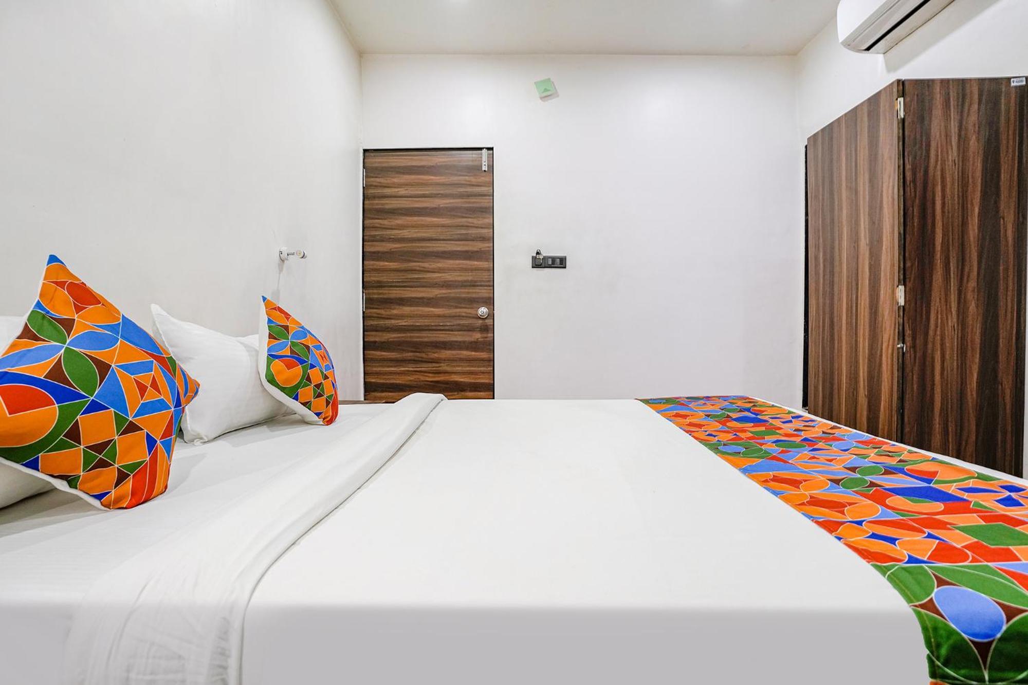Fabhotel Lotus I 수라트 외부 사진