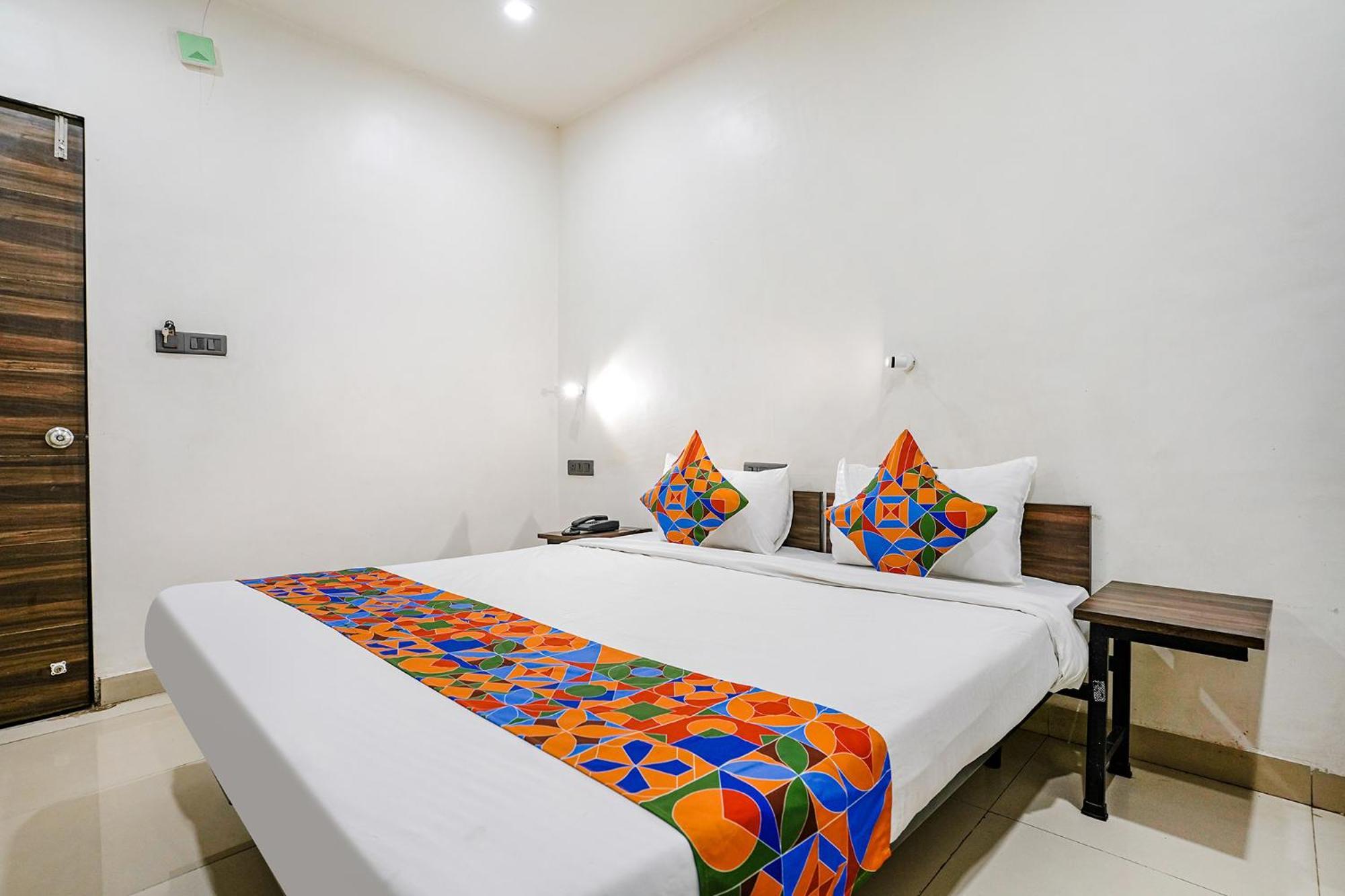 Fabhotel Lotus I 수라트 외부 사진