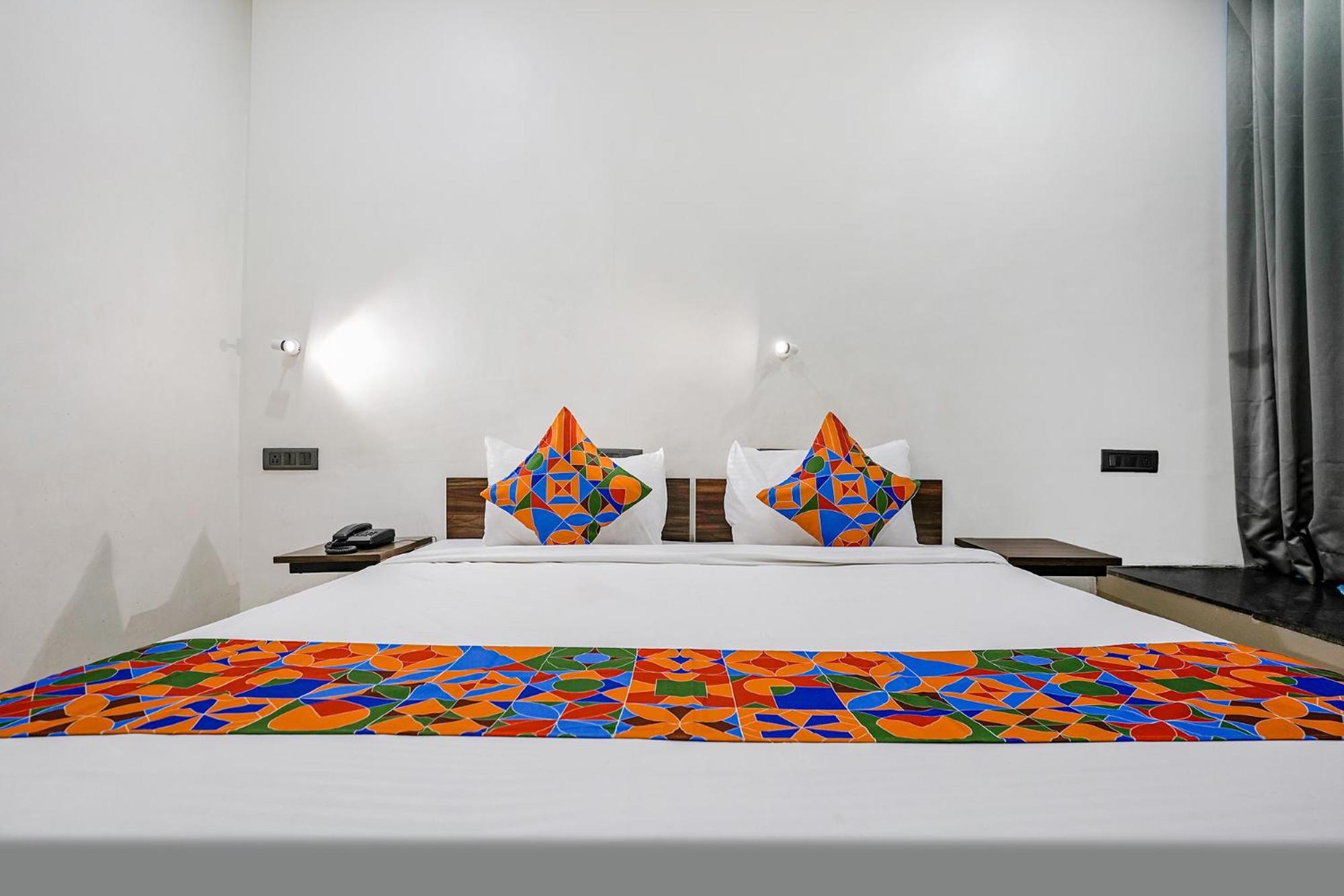 Fabhotel Lotus I 수라트 외부 사진